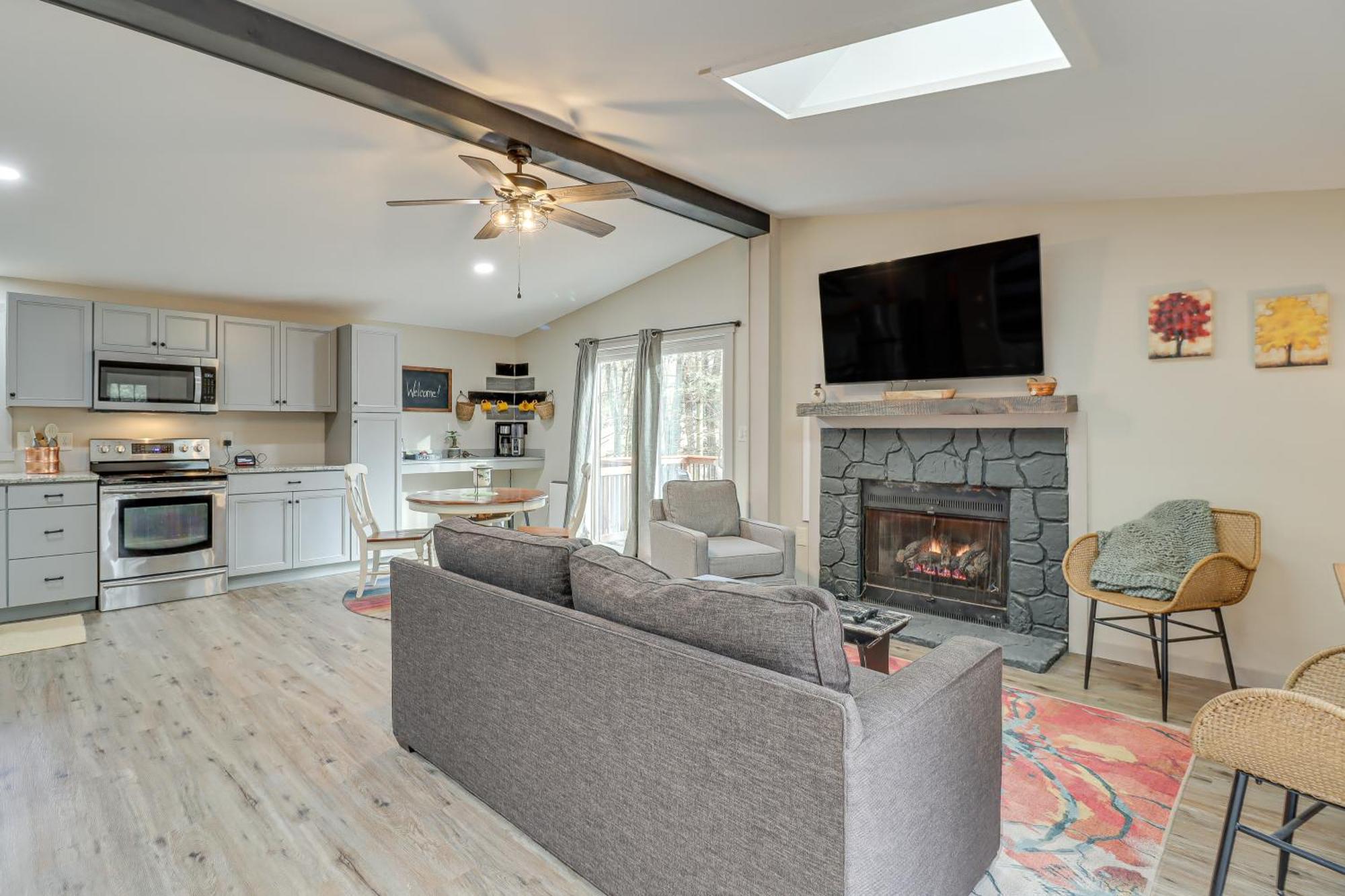 Quaint Jim Thorpe Cabin Retreat, Walk To Beach! ภายนอก รูปภาพ