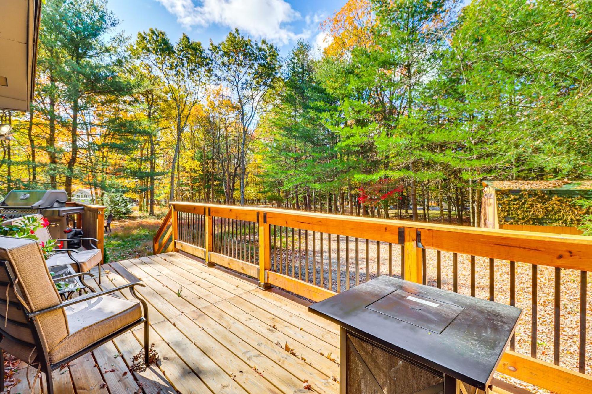 Quaint Jim Thorpe Cabin Retreat, Walk To Beach! ภายนอก รูปภาพ